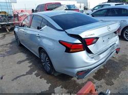 نيسان ألتيما